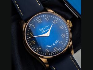 Montre inversée AZIMUTH