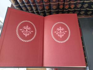Série complète 24 volumes de "Ces femmes qui ont fait l'histoire" T.B.E.