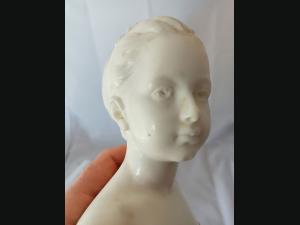 Buste en cire "Louise Brongniart" de Miguel Embil ,d'après J.A Houdon