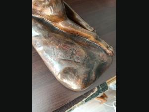 Sculpture en terre cuite double patine, Chien policier d'Emile Rouff début 20e.