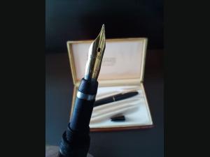 Coffret , stylo plume et stylo bille , Bayard Souverain de 1958 . plume en or 18 K.
