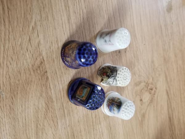 Collection de des à coudre