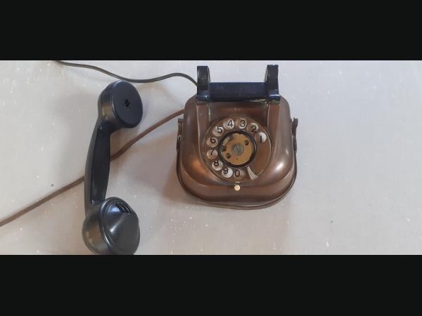 Téléphone ancien RTT 56 B