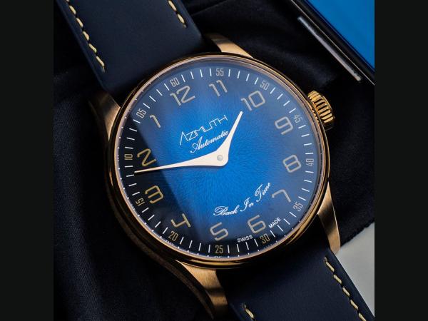 Montre inversée AZIMUTH