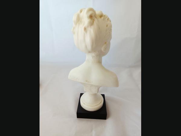 Buste en cire "Louise Brongniart" de Miguel Embil ,d'après J.A Houdon
