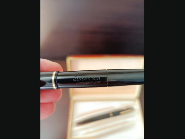 Coffret , stylo plume et stylo bille , Bayard Souverain de 1958 . plume en or 18 K.