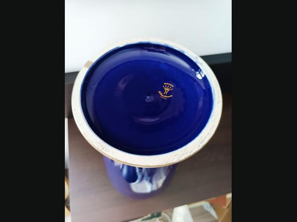 Grand vase 48 cm , Capodimonte, bleu cobalt ,de Keramos Italie,signé.