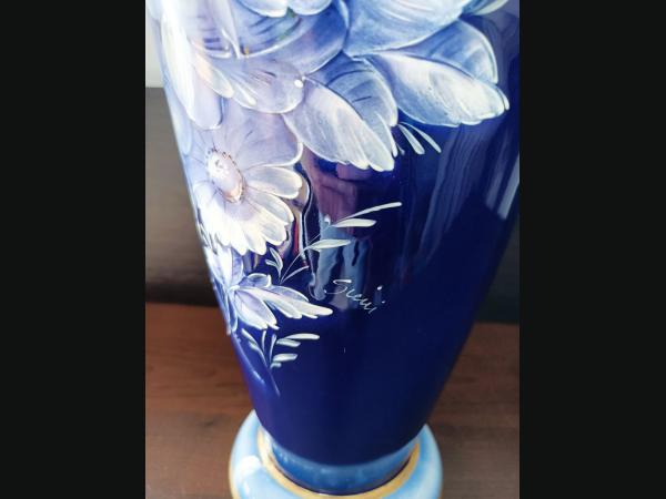 Grand vase 48 cm , Capodimonte, bleu cobalt ,de Keramos Italie,signé.