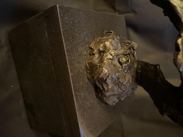 Sculpture moderne M.KLEIN