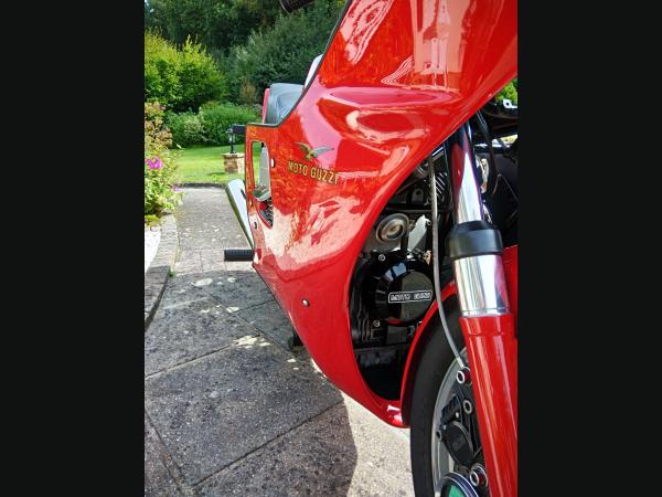 Moto Guzzi Le Mans 3