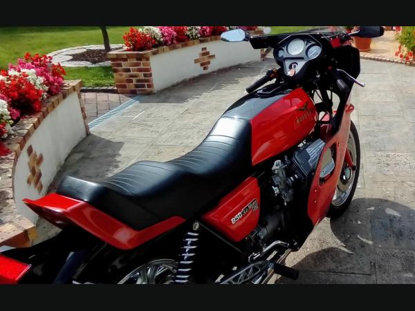 Moto Guzzi Le Mans 3
